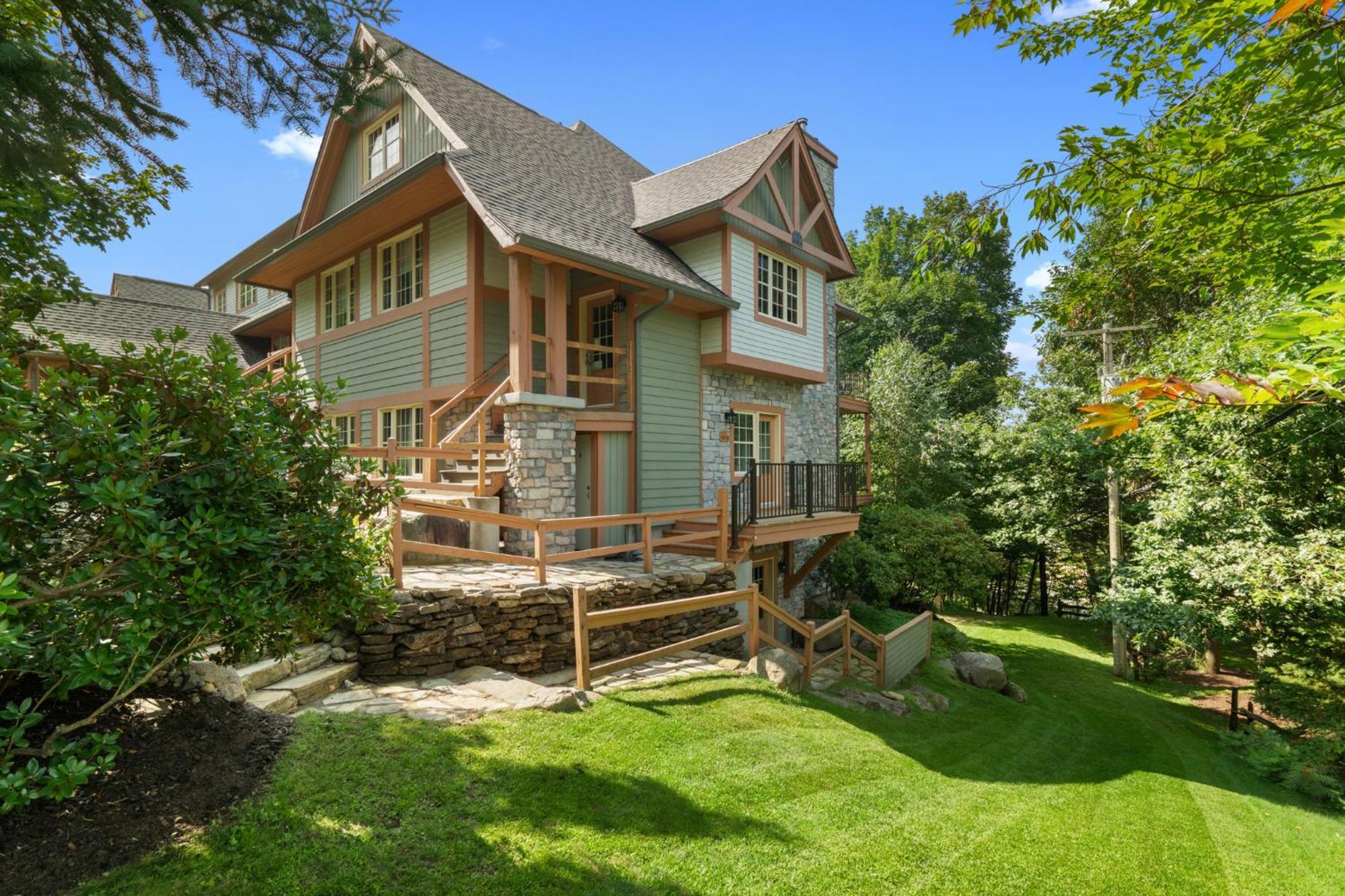 Les Falaises Tremblant - Ski Inout Condo W2Bdrs Мон-Трамблан Экстерьер фото